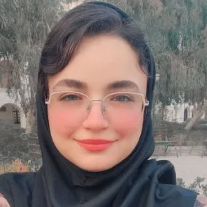 نرگس رستمی