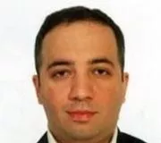 دکتر وحید شکوهیده