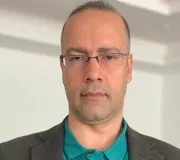 دکتر حسن لطفی