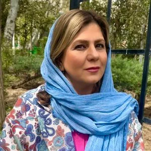 نرگس مومنی نکو