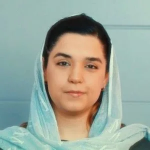 فاطمه رزاقی