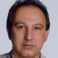 دکتر ایرج یزدانفر