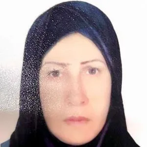 عذرا حاجیانی