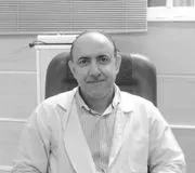 دکتر رضا صلاحی