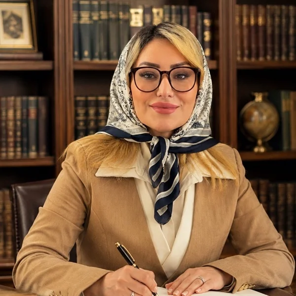 سولماز ایران نژاد